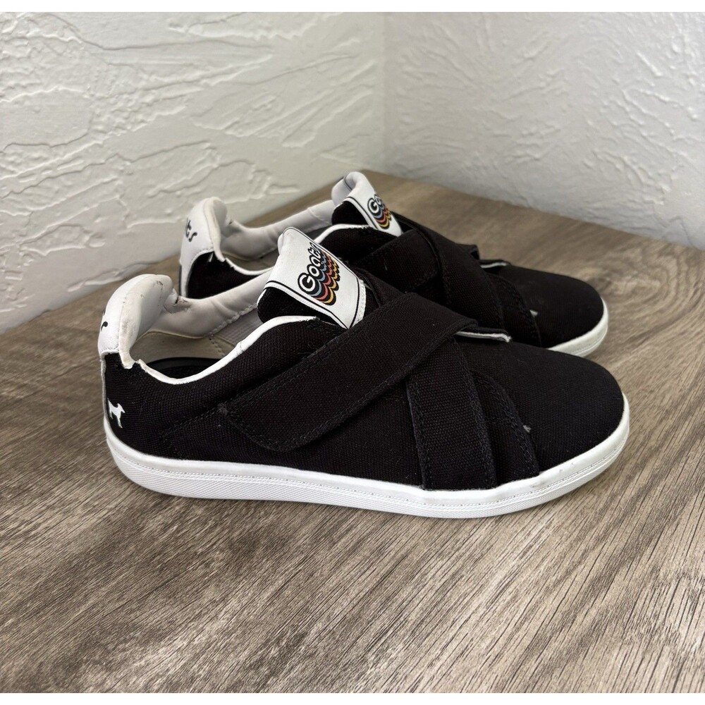 Goats Kids Crisscross Hook & Loop Closure Black  Canvas Sneakers Shoes Size 1.5